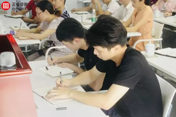 正睿商学院《赢在中层》公开课在广州圆满举办！