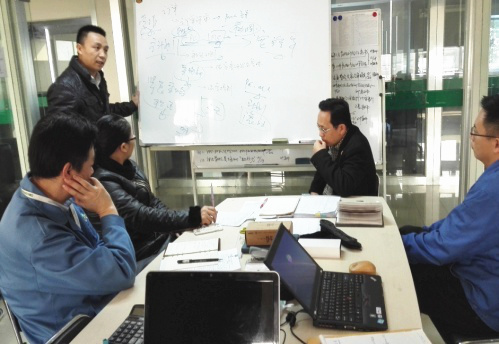 正睿专家老师对企业管理者进行专题培训