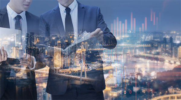 洞察市场趋势，制定精准战略规划，引领企业飞跃发展