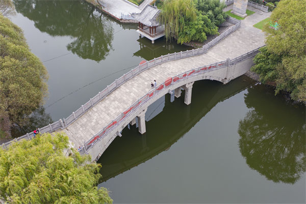 许昌战略咨询公司如何助力企业精准定位市场？