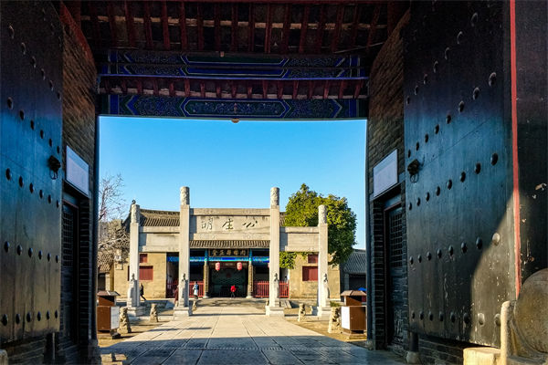 市场竞争激烈，企业发展陷入瓶颈，许昌战略咨询公司如何破局？