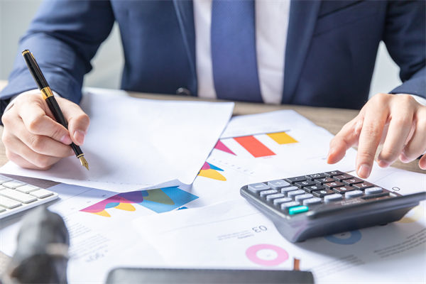 预算总超支却无对策，企业预算管理如何精准控成本？