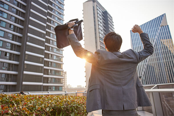 企业文化分析：为什么越来越多年轻人爱上丑娃娃？