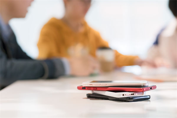 人力资源该管控还是赋能？多数企业都踩错了管理节奏！