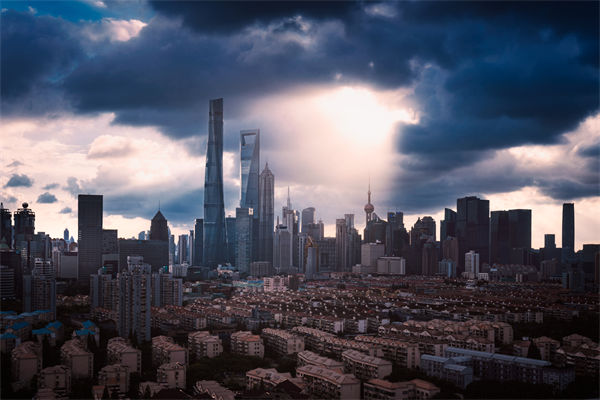 上海已转移安置28万人，组织规划管理有何启示？