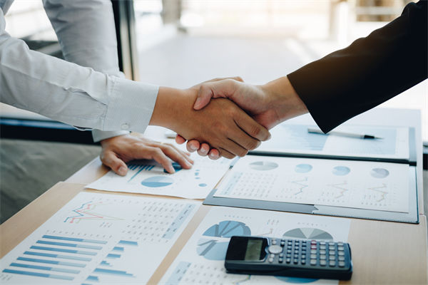 预算偏差吞噬收益，精准管控的核心逻辑是什么？