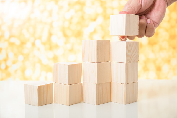 哪个年度经营计划管理咨询公司落地最好，擅长从战略到执行？